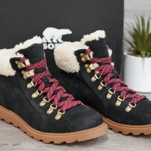 Women's Black Ainsley Conquest Winter Boots | Size 8.5